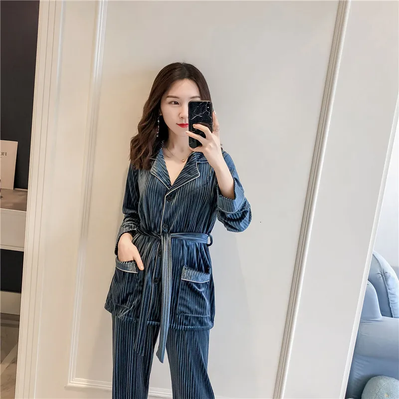 Winter New Gold Velvet Women Pajama Set Thicken Keep Warm Pyjamas Set With Belt Slim Sleepwear