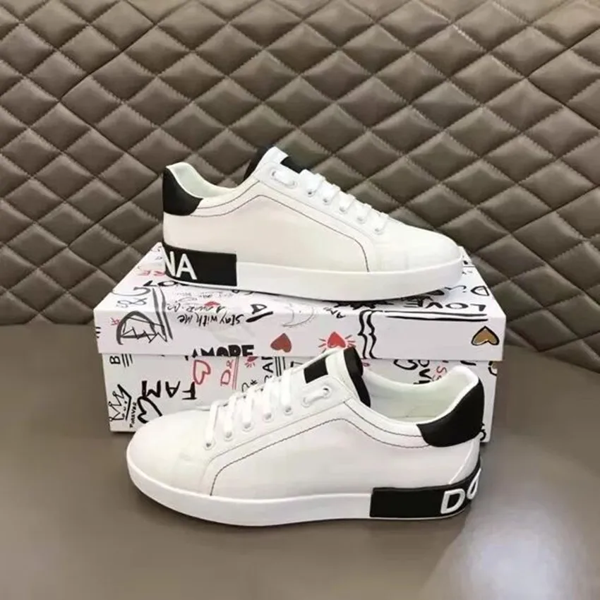 

Мужские высокие кроссовки нового бренда, кожаные кроссовки с позолоченным металлическим наконечником и принтом питона, боковая молния, диз...