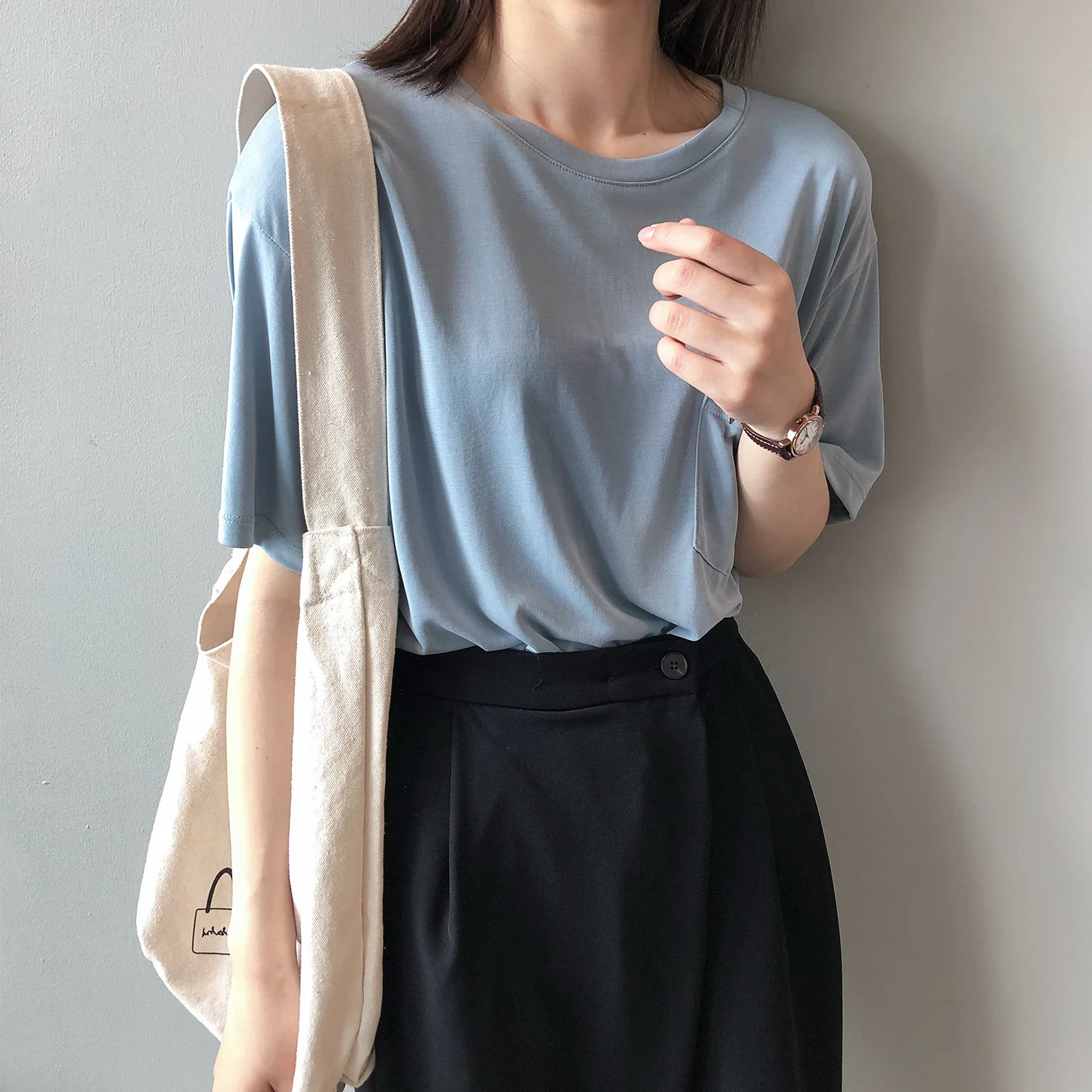 

2020 Pure Color Shirts O-Neck Short Sleeve Cotton T Shirt Harajuku Casual Tops For Women Summer Tees