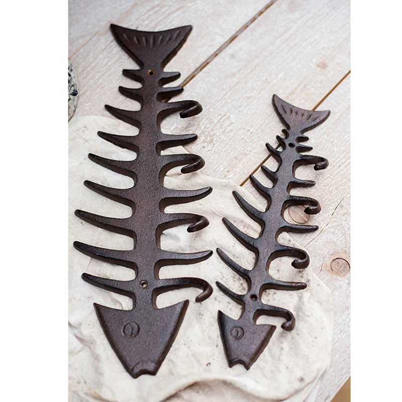 

Decorative Wall Mount with Cast Iron Fish Bones Shape Durable Interesting Useful Suit for Bathroom Courtyard Living Room DFDS889