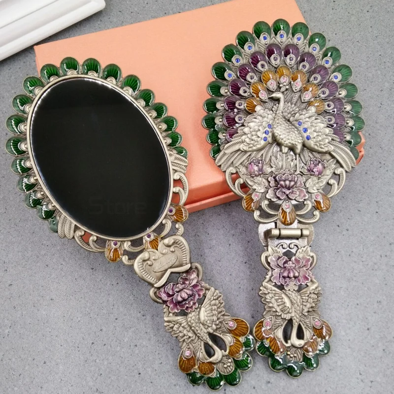 

Handle mirror antique embroidery makeup mirror folding portable retro desk holding European peacock mirror