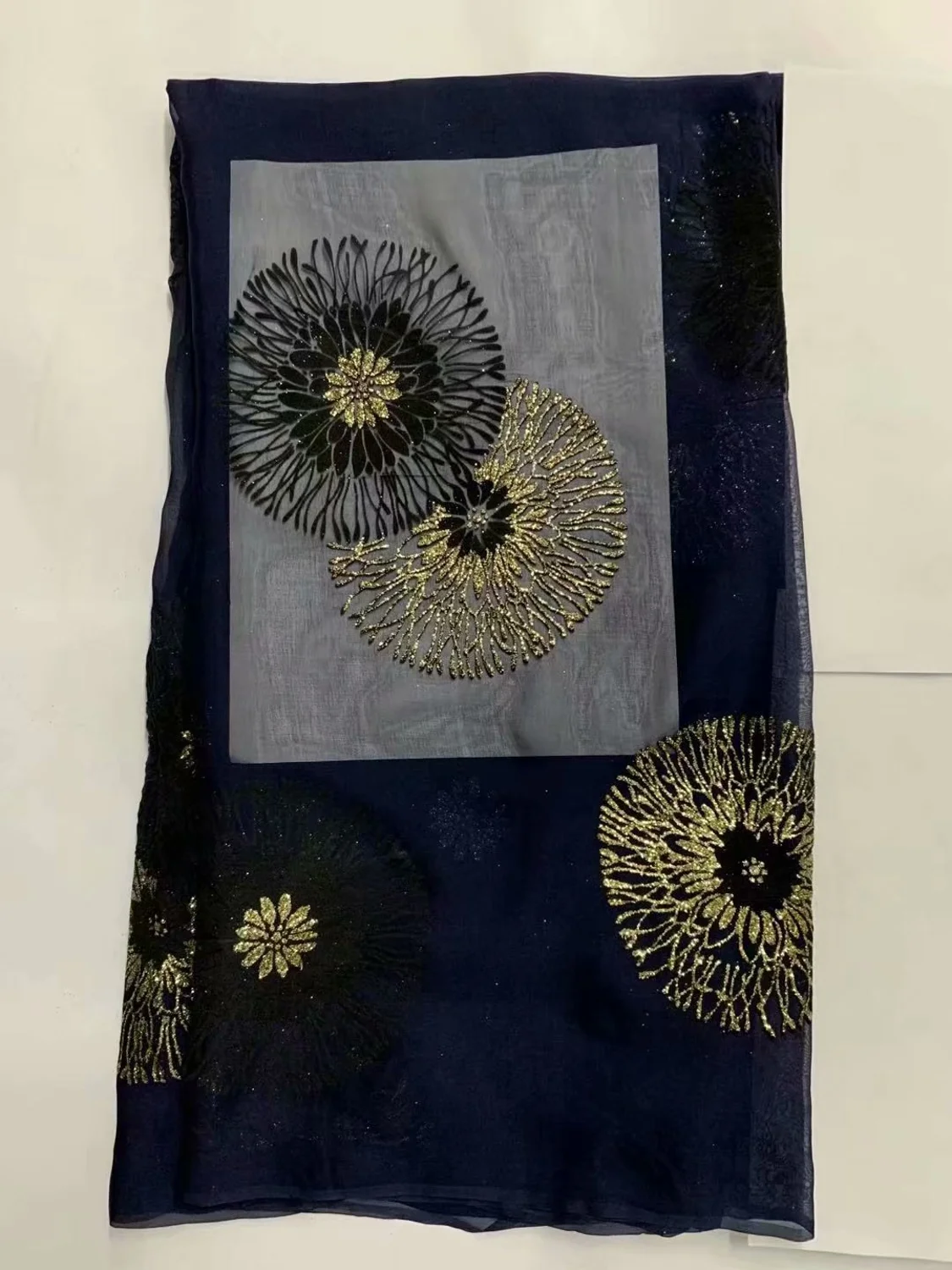 Европа Мода 100% чистый шелк тутового шелкопряда шифоновая ткань шелковая с