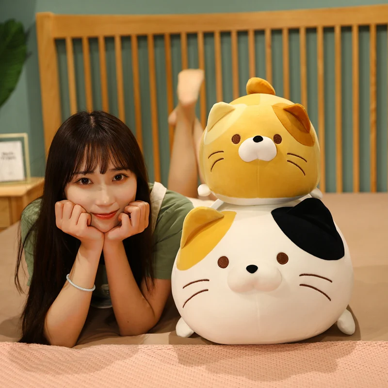Peluche de gato japonés Kawaii para niñas y niños, almohada suave, cojín bonito, decoración del hogar, regalo de cumpleaños