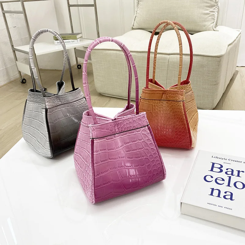 

2021 new gradient bucket bag for women in spring and summer high-grade texture handbag purses and handbags luxury designer