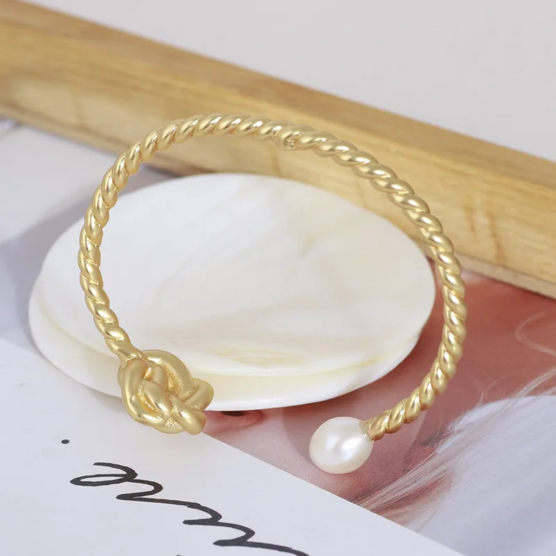 

Matte Spiral Style with Pearl Cuff Opening Bracelet Gold Plated Bangle For Women Jewelry Gift