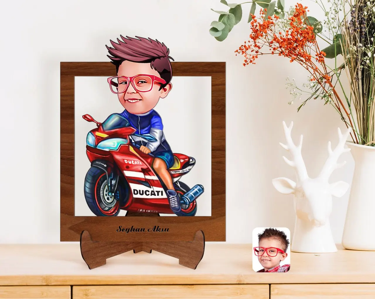 

Personalized Biker Child Caricature Of Wooden STANDING 3D Biblo-1