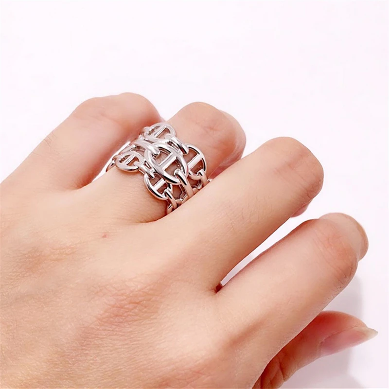 HUANZHI New Trend Curve Hollow Line Three Rows Wide Face Pig Nose Modeling Adjustable Rings For Men Women Party Jewelry