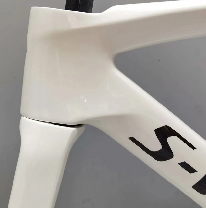 

1：1 Frame 2021 New light carbon fiber road bike 49/52/54/56/58cm road Carbon fiber frame Venge frame Highway disc brake frame 1