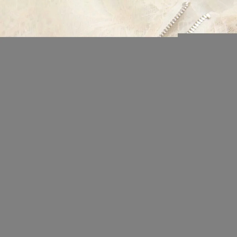 

Plus Size XL-4XL Women's Fashion Lace Embroidery Jacket Zipper Long Sleeved Outwear