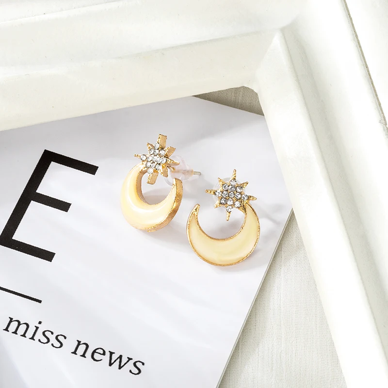 

Moon Stars Stud Earrings Charm Women 2021 Trend Jewelry New Fashion Elegant Cubic Zircon Drop Dangle Earrings Party Accessories