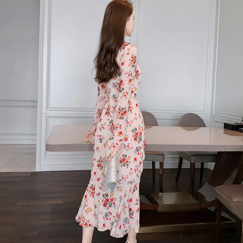 

Folds Coffee Party Mermaid Female Dress Fashion Women Retro V-Neck Midi Sexy Robe Dress Sleeve Break French Beach Floral Long OL