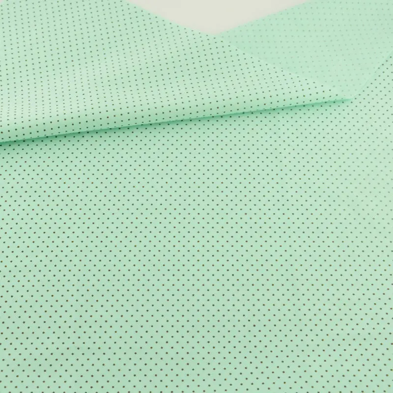Штора с принтом в черный горошек Лоскутная хлопковая ткань светло-зеленого цвета