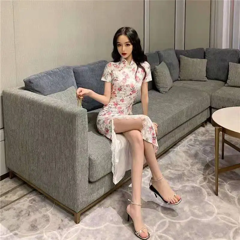 

Summer Sexy White Floral Evening Gowns for Lady Cheongsam Dress Modern Chinese Traditional Women's Asian Dress