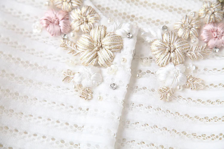 

2019 Autumn Women's Long Coats Fashion Long Sleeve Beaded Hollow Out Embroidery Tops Striped Ladies Clothing