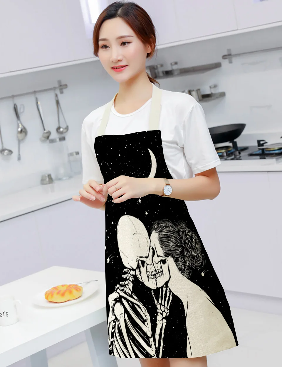 

Black Skull Kitchen Aprons Halloween Party Baking Cooking Bibs Cotton Linen Pinafore Oil-proof Cleaning Apron Delantal Cocina