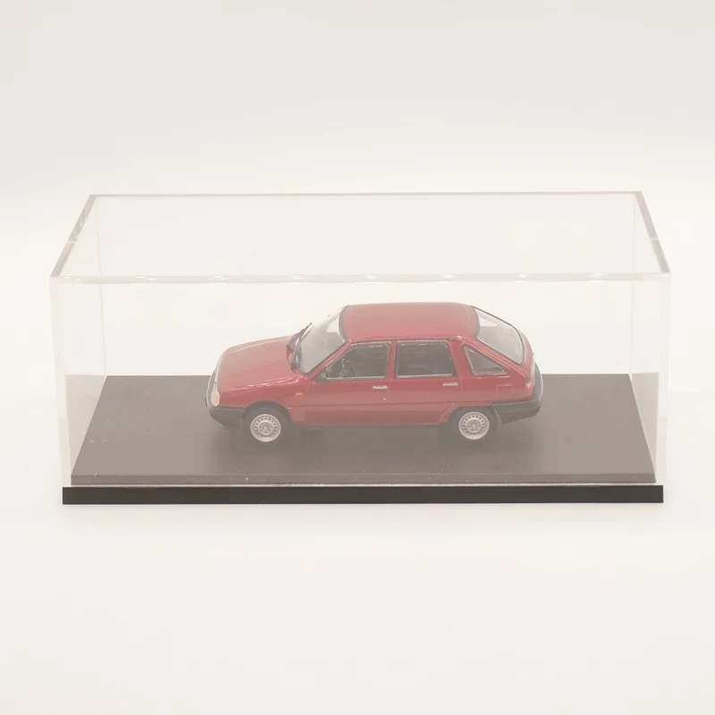 Игрушечная модель автомобиля из сплава IST 1:43 IZ 2126|Наземный транспорт| |