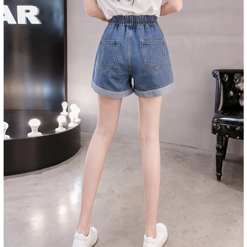 

2021 Summer Casual Elastic Waist Ladies Denim Shorts Female Loose Plus Size Women Rabbit Embroidery Shorts Jeans Girls Kawaii