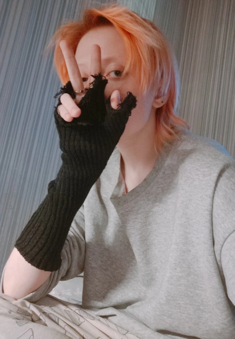 

Black Gray Beige Stretch Arm Warmer Tattered Punk Unisex Fingerless Cuff Knit Gloves Women Men Elbow Length Mittens Broken Cool