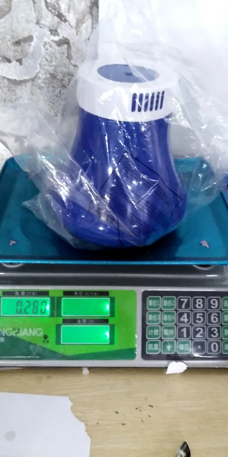 

Swimming Pool Automatic Dosing Device Floating Water Pill Floating Cup Swimming Pool Accessories With Thermometer 5 Inch