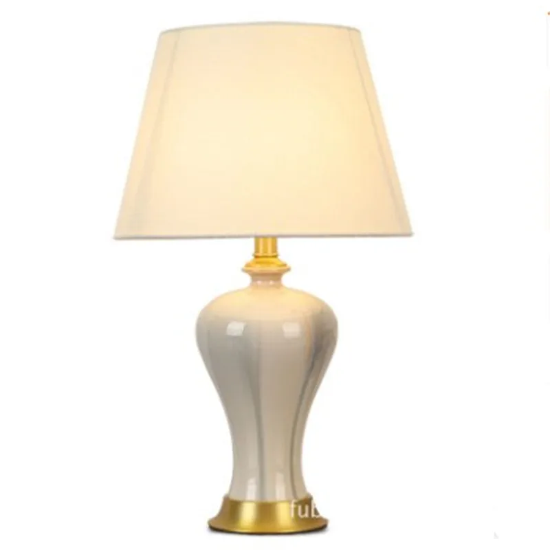 

American Style Elegant White Ceramic Table Lamp For BedRoom Bedside Living Room Foyer Study Desk Reading Night Light 190117