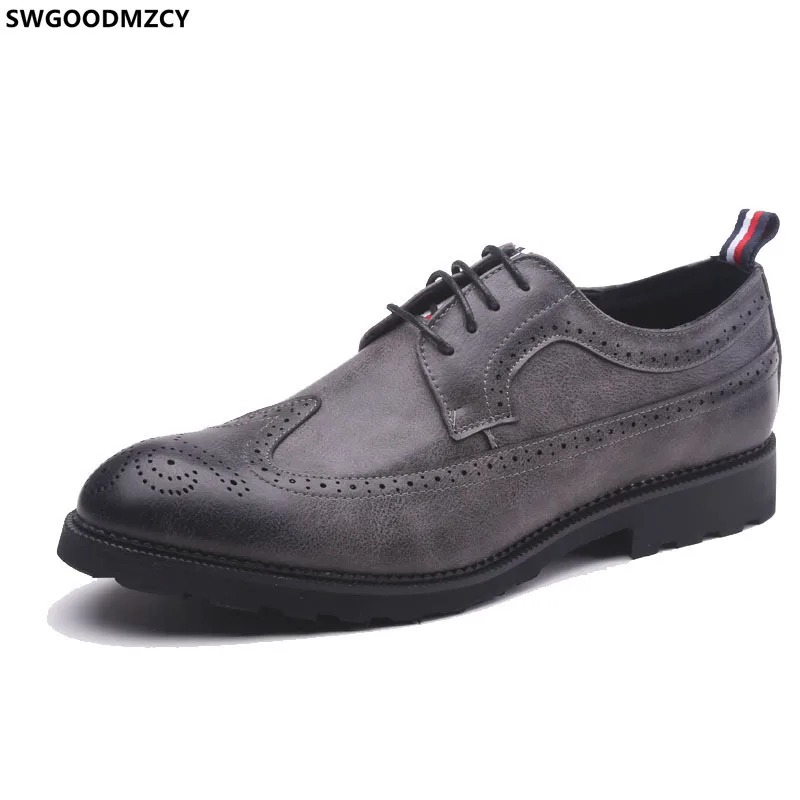 

Brogue Shoes Men Leather Shoes Men Formal Wedding Dress Office 2023 Coiffeur Business Suit Official Shoes for Men Italiano челси