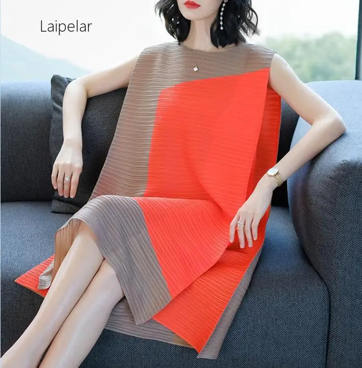 

Laipelar 2020 New Fashion Women Clothes Round Neck Sleeveless Contrast Colors Pleated Vintage Pullover Dress Loose
