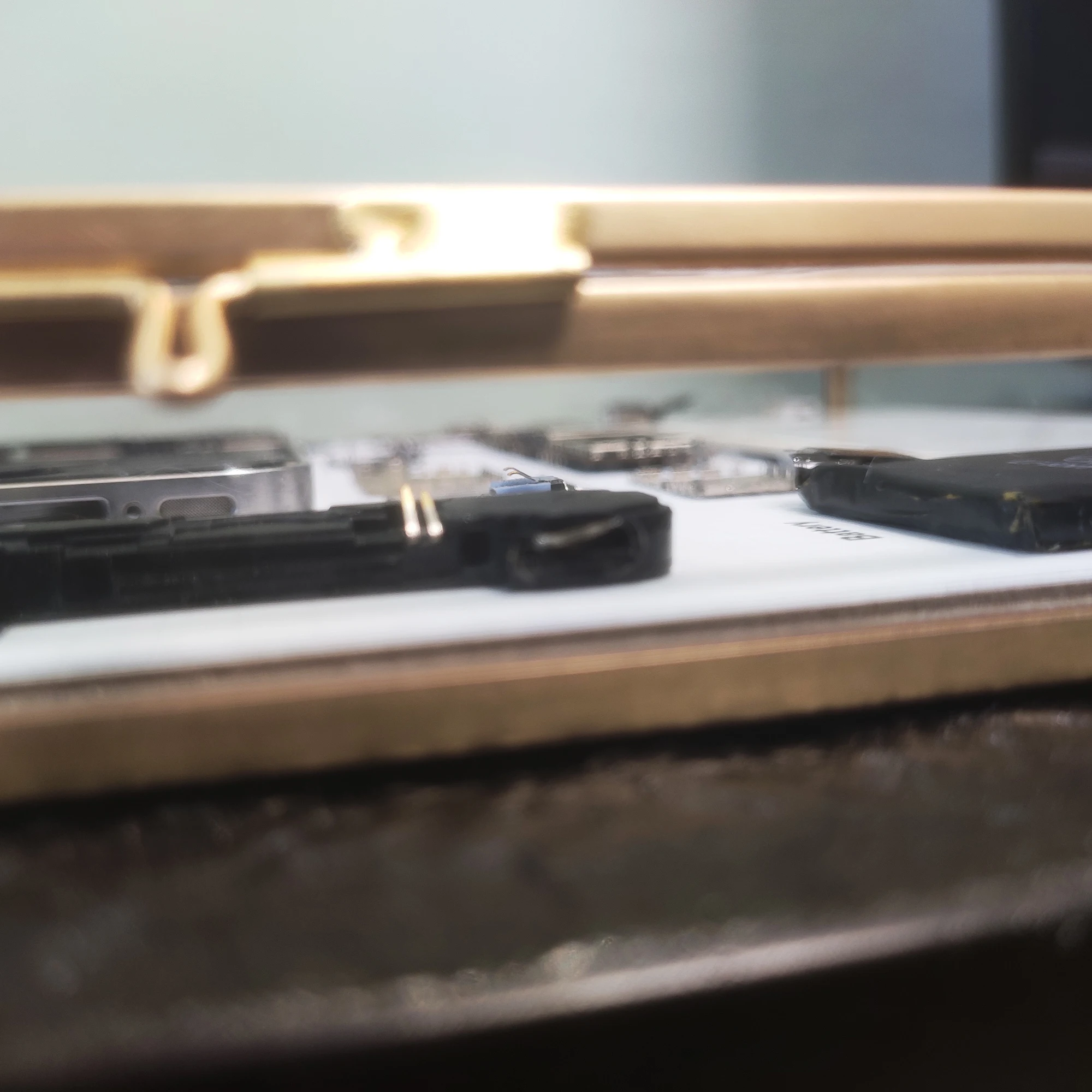 mobile phone accessories disassembly photo frame for iphone parts a3a4 collection display frame christmas gift free global shipping