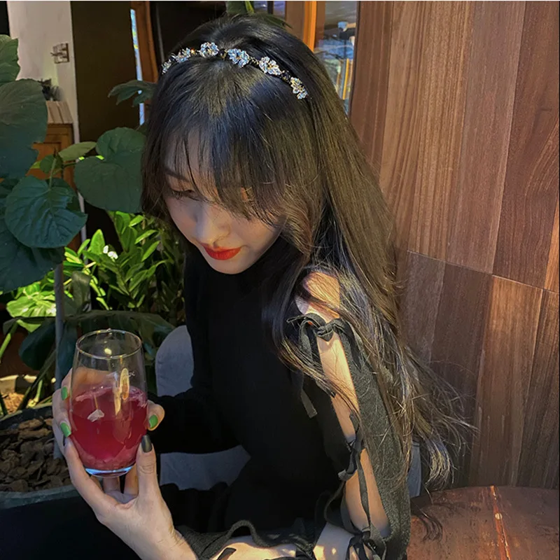 

Baroque Ribbon Big Bow Pearl Crystal Headbands For Women Korea Hair Accessories Hair Band Hair Bows Crown Hairbands