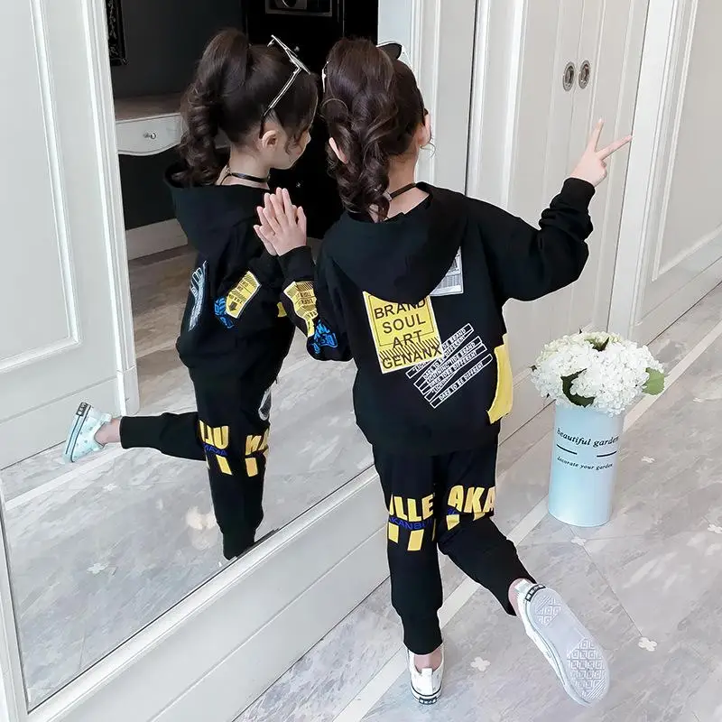 Детский комплект для девочек на весну-осень 2020 новейший спортивный в стиле