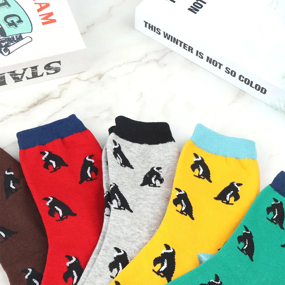 

1 Pair Cotton Casual Socks Cartoon Breathable Lovely Cute Penguin Animal Design Winter Autumn Male Fashion Warm Socks 5 Colors