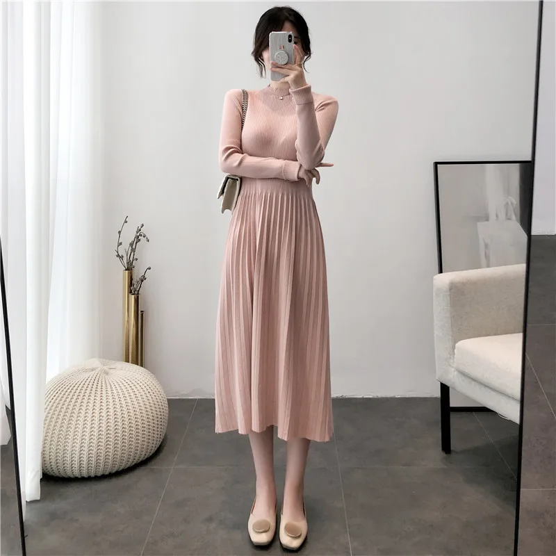 Женское длинное кашемировое платье тонкое теплое средней длины с круглым