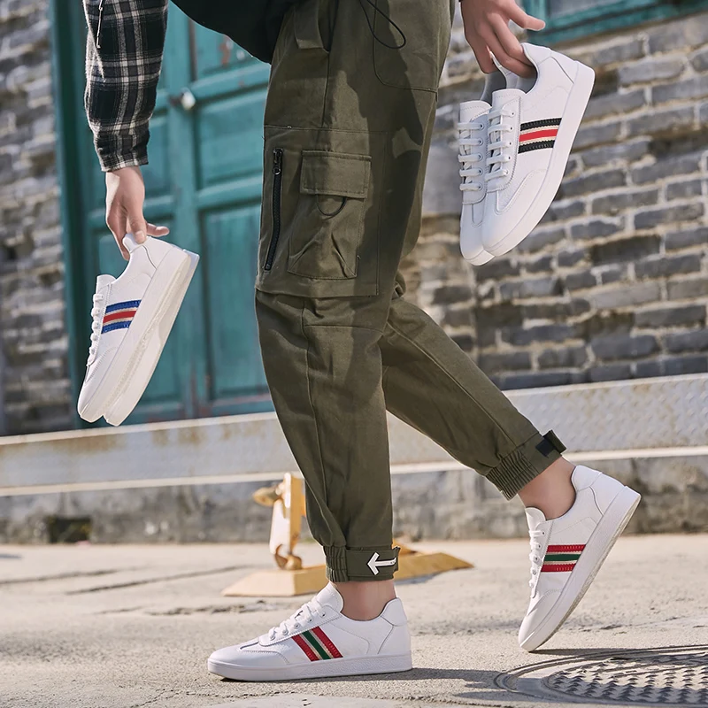 

FIXSYS Fashion Skateboarding Shoes for Man and Woman Unisex Street Walking Shoes Leather Lace-up Sneakers White Men Casual Shoes