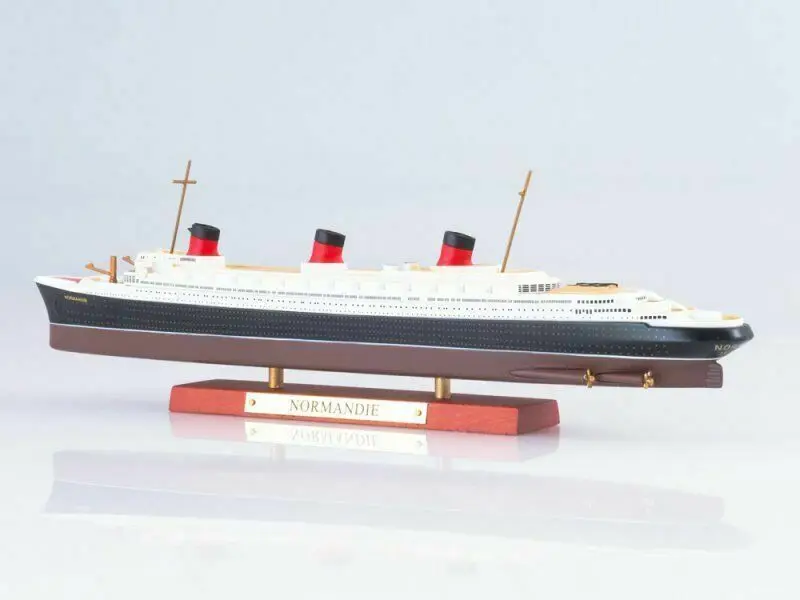 ATLAS 1/1250 литья под давлением Normandie круизного судна лодки лодка модель