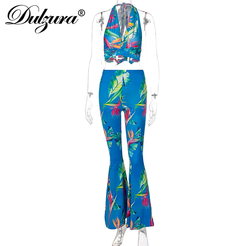 

Dulzura Flare Print Women 2 Pieces Lace Up Halter Crop Top High Waist Flare Pants Set Streetwear 2021 Autumn Winter Party Club