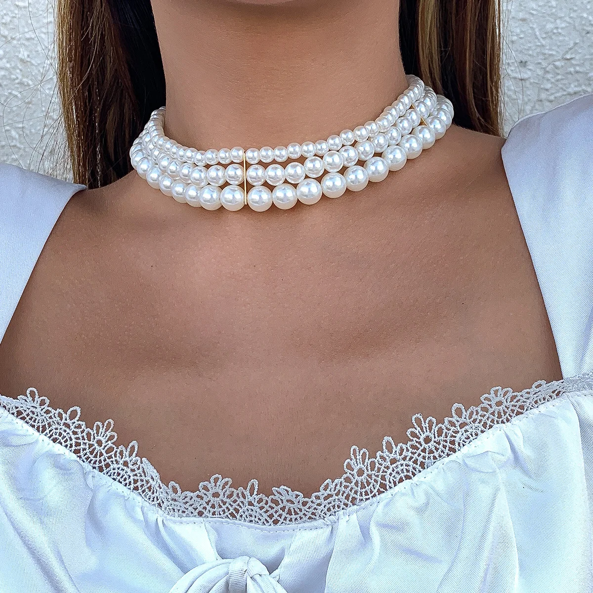 

Multilayer Hot Fashion Imitation Pearls Bead Chain Necklace Women Classic Gold Color Bead Chain Sweather Necklace For Women