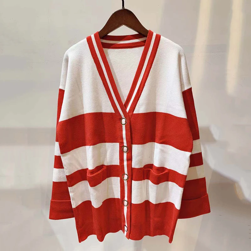 Patads light luxury niche French autumn and winter new women's V-neck stripe knitted cardigan ca00061