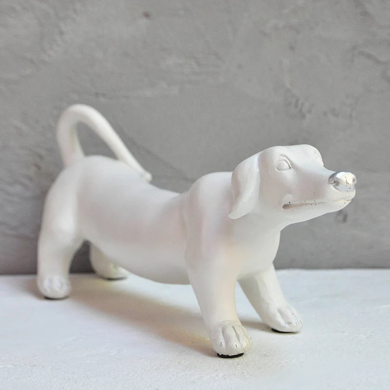Скандинавский минималистичный стиль белая такса собака имитация гипса