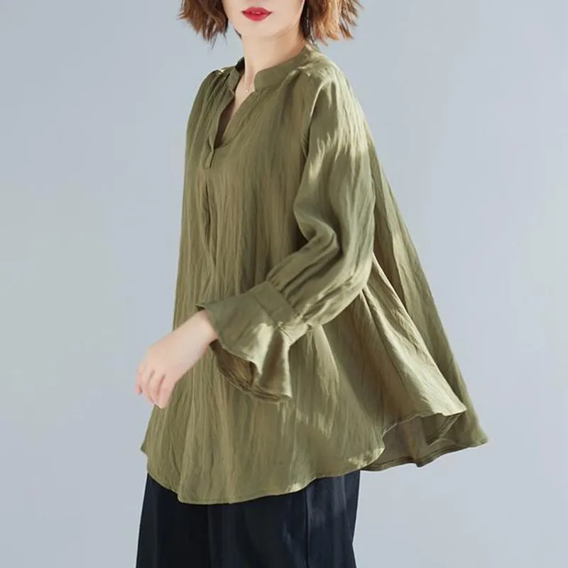 

Oversized Cotton Shirt Women Autumn Casual Tops New 2020 Vintage V-neck Flare Sleeve Solid Color Woman Blouses Shirts P1235