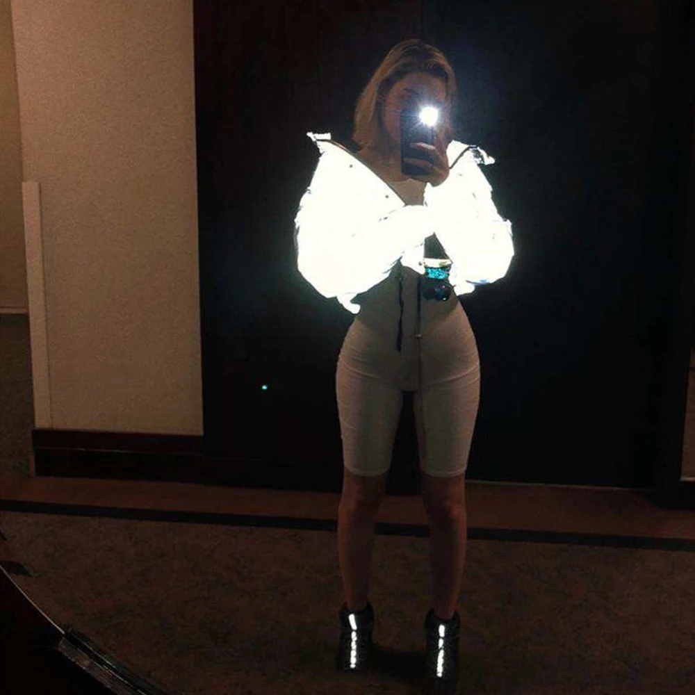 Женская укороченная куртка оверсайз ночная Светоотражающая однотонная серая