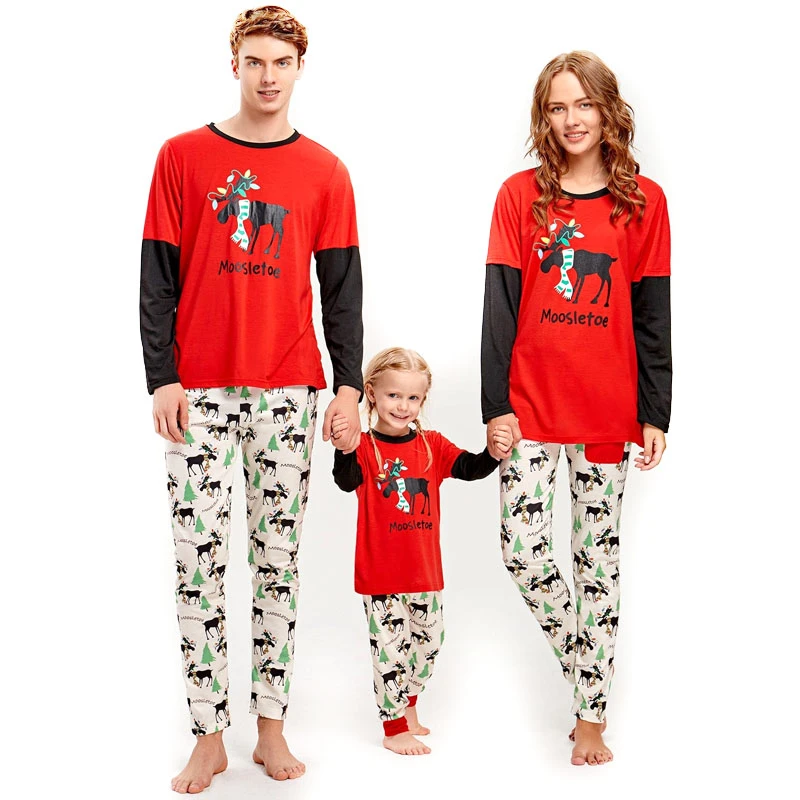 Пижамные комплекты для всей семьи на Новый год Рождественская домашняя одежда