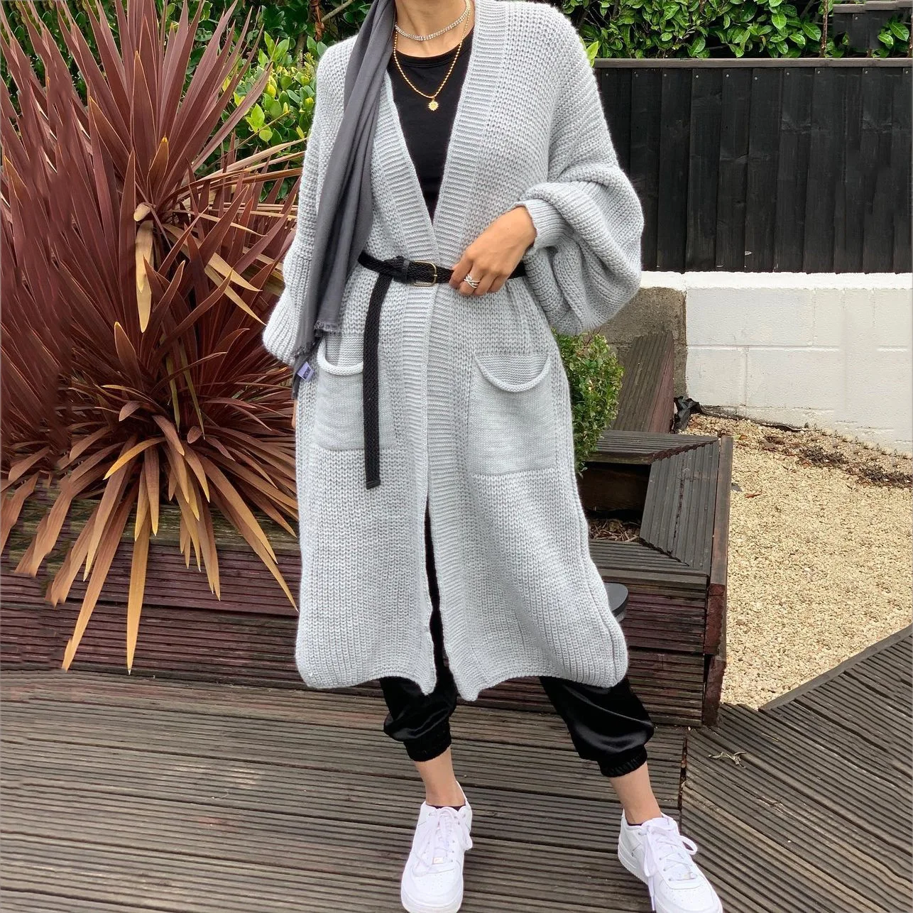 

Women Knitted Lantern Sleeve Long Cardigan Coat for Ladies Cotton Oversized Loose-fitting Casual Sweater Clothing