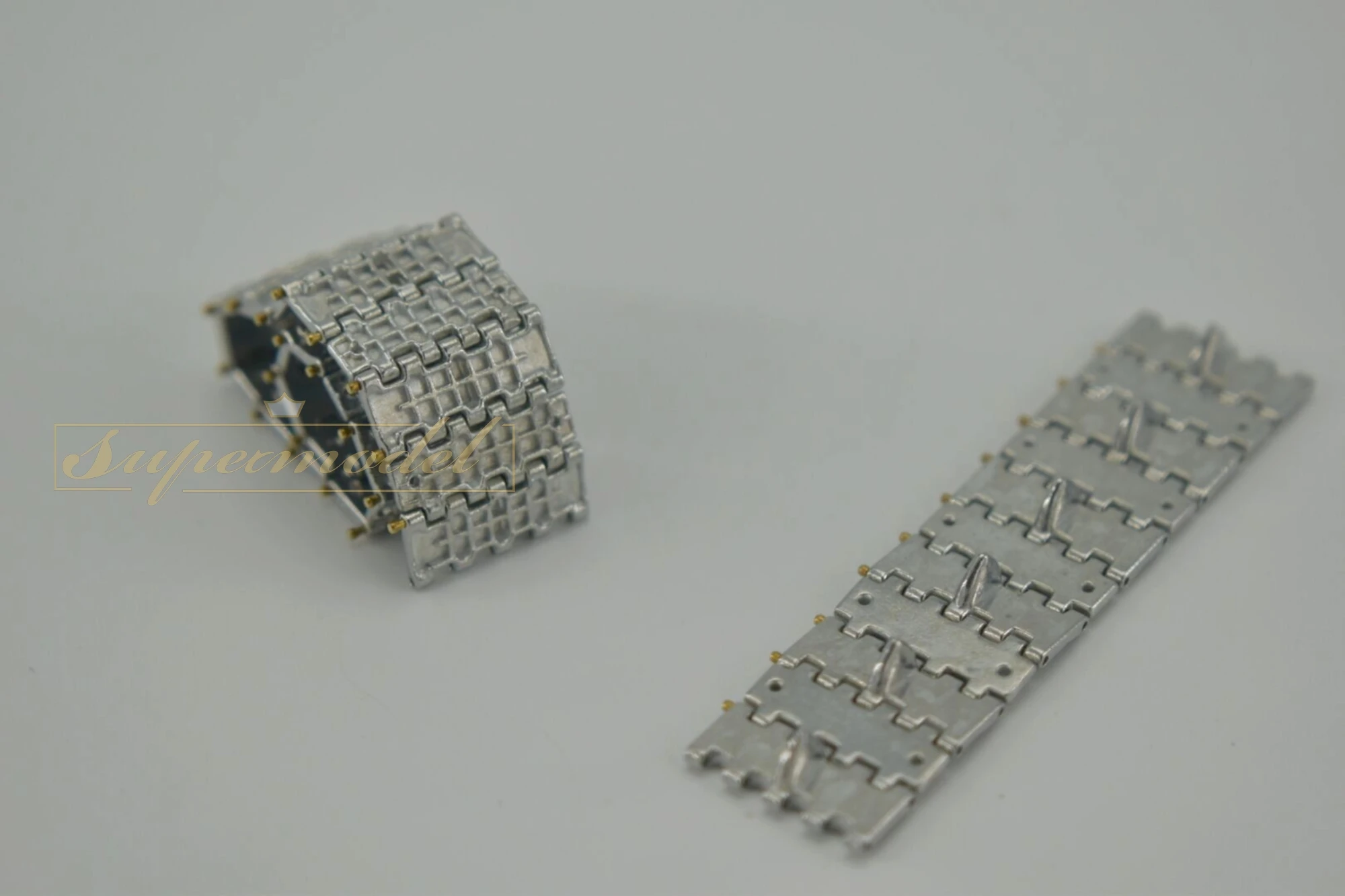 SANXIN SX35002 масштаб 1/35 металлические звенья для всей модели/85 бак с металлическим