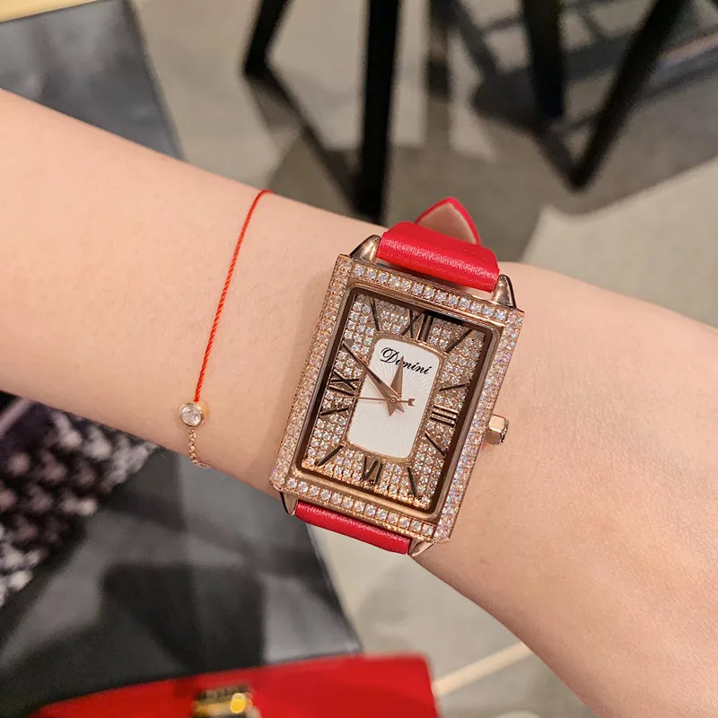 Часы наручные женские с браслетом из натуральной кожи винтажные квадратные