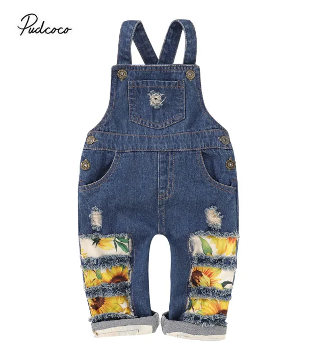Летний джинсовый комбинезон для маленьких девочек с рваными дырками в технике
