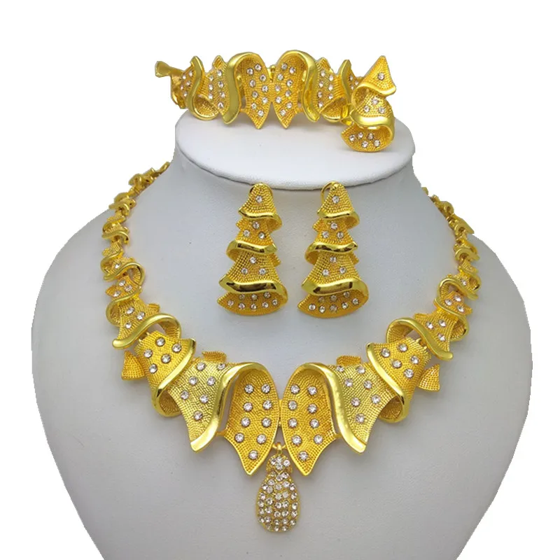 Комплект из колье серёг и браслета для невесты|Ювелирные наборы| |