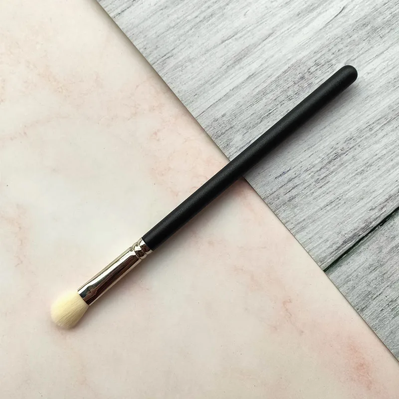 Высококачественная медная трубка для теней век 1 шт. профессиональная кисточка