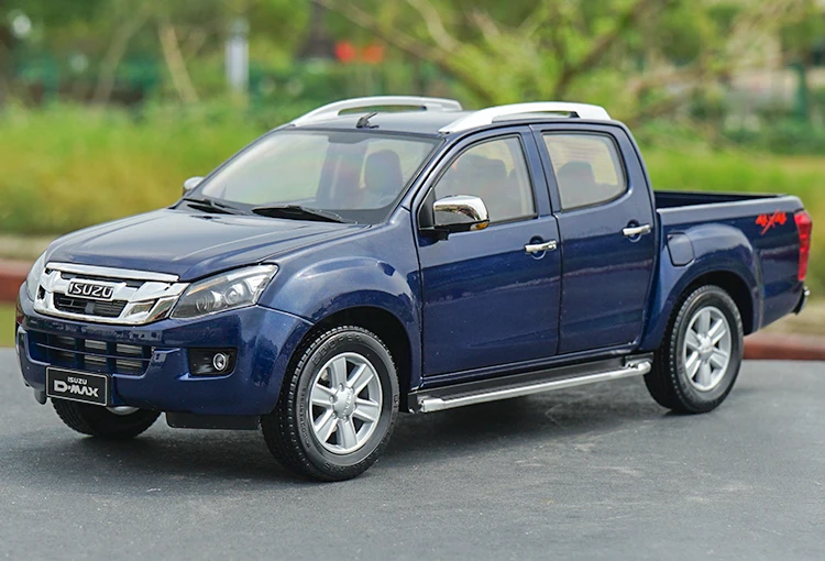 Высокая имитация 1:18 ISUZU D-MAX сплав пикап модель металлический литой автомобиль игрушка для детей подарки коллекция игрушек