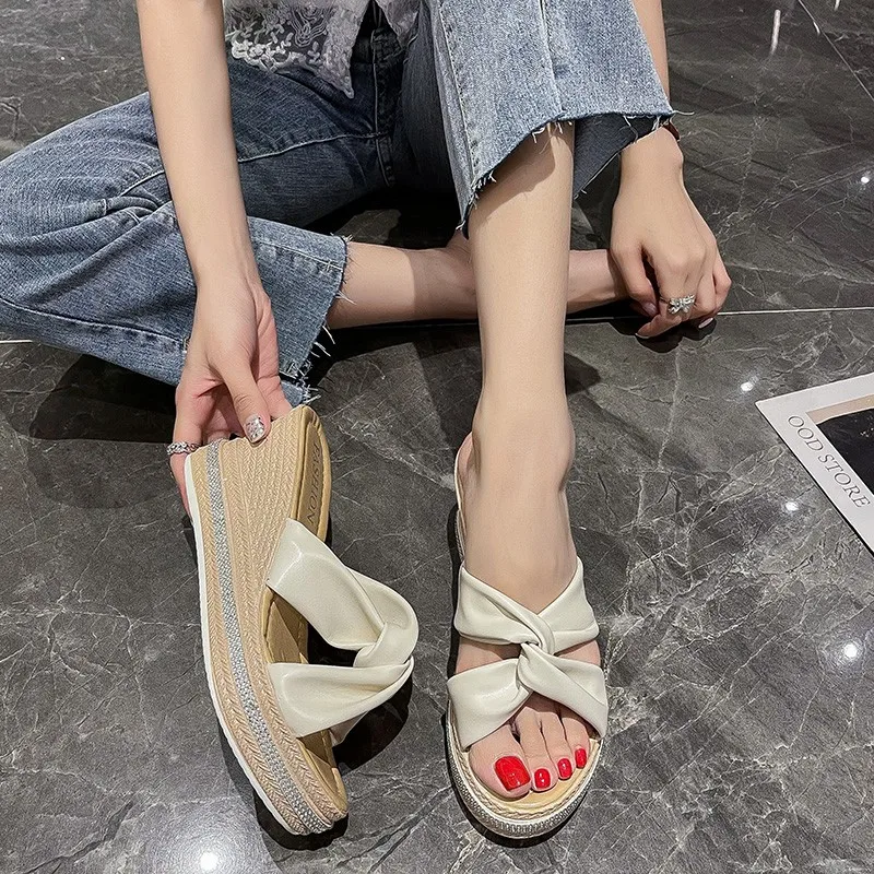 

Sandalias informales a la moda para mujer, zapatillas con lazo elegante, novedad de verano Platform open toe cross wedge sandals
