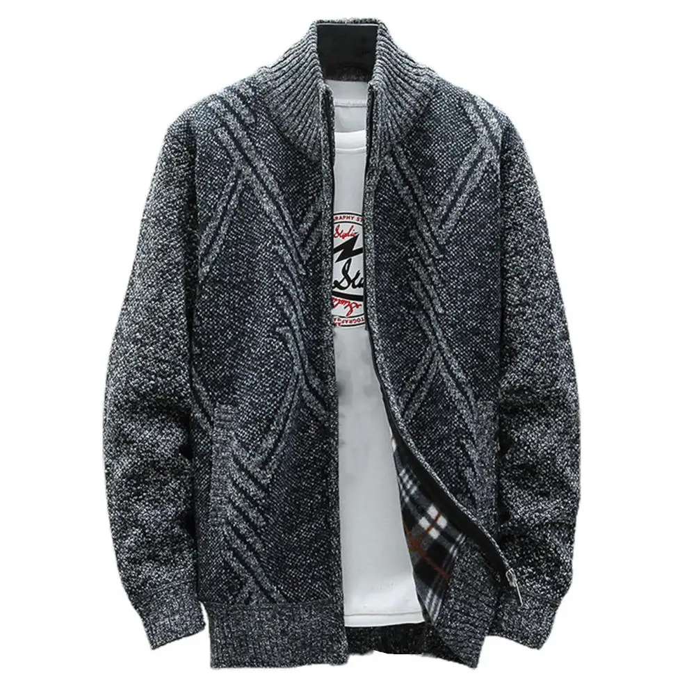 Мужской трикотажный кардиган с длинным рукавом геометрическим