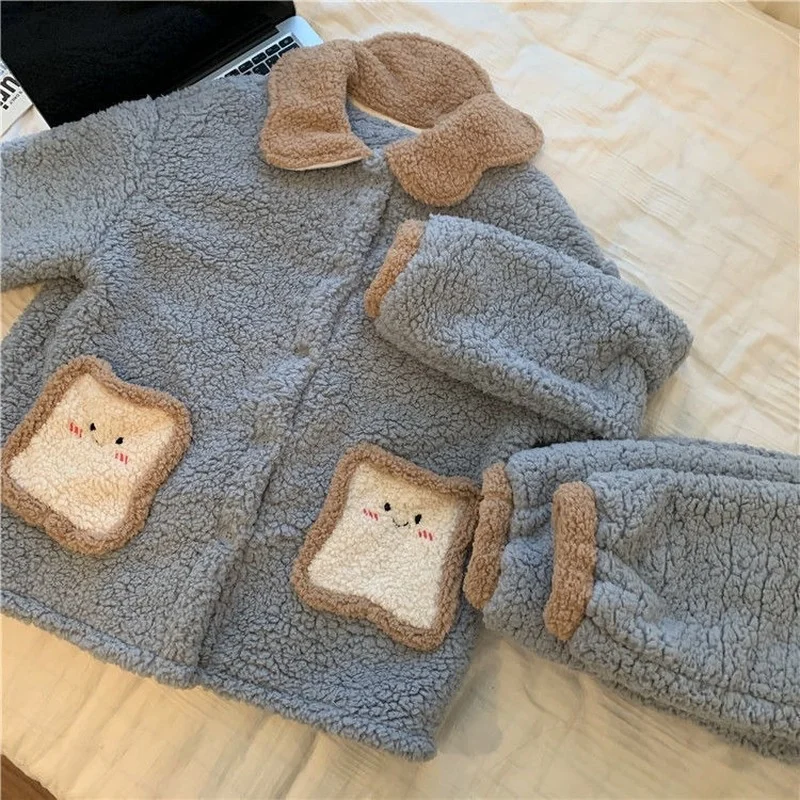 QWEEK Pajamas for Women Winter Flannel Pijamas Kawaii Bread Pocket Home Clothes Teen Girls Loungewear Sleepwear Pyjamas Roomware